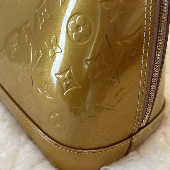 💯Authentic Louis Vuitton Alma  Women's Bag🍀 - Picture 5 of 17